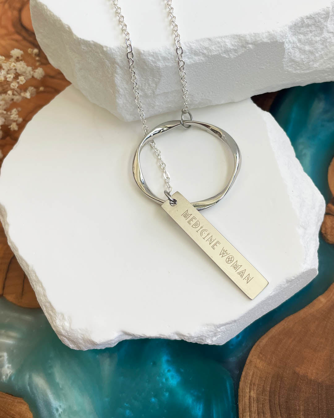 Medicine Woman - Ancient Healer Y Necklace Big Ring (Silver)